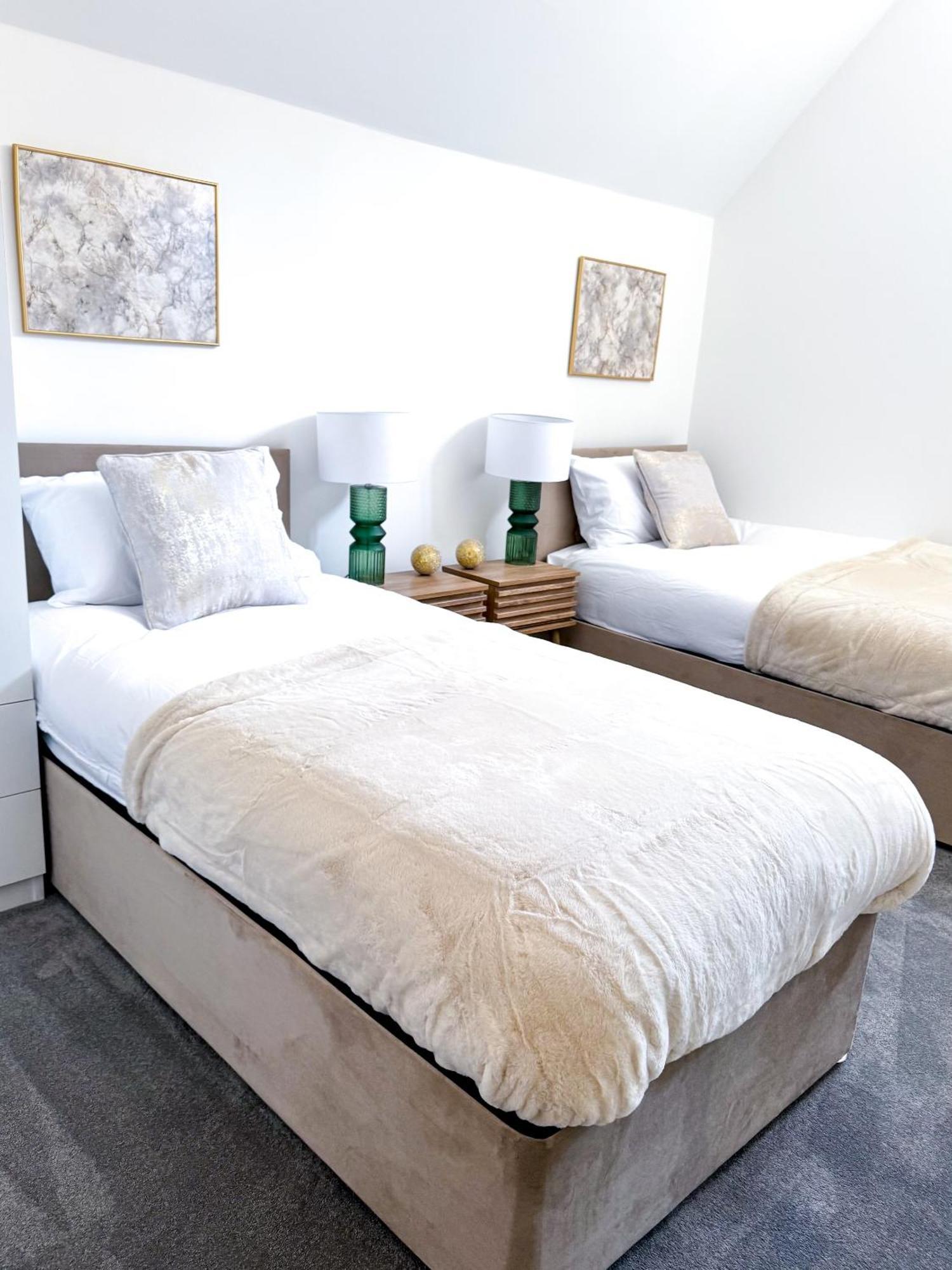 Luxe Haven - Sleeps 4 Apartment Nottingham City Centre Exterior foto
